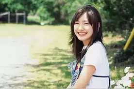 虽然我已有男友，听说旧爱即将订婚，心里却仍然不舒服图片
