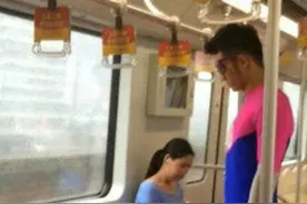 搞笑精选：这么大脸敢露额头，是真的有勇气图片
