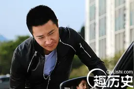 《谜砂》第31集剧情介绍 世兰再次逃过一劫图片