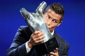 C罗回应皮克言论：他应该看看我的推特图片