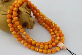 文玩砗磲色彩多多，你看到了其中的几种？图片