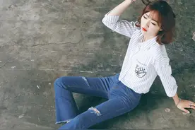 帆布鞋＋牛仔裤=年轻进行时！图片