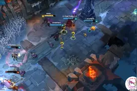 LOL克烈Bug：没有血条无敌1分钟追着5人打！图片