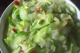 个人家常炒西葫芦图片