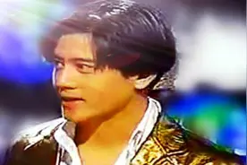 1994年，郭富城留着帅气郭氏分头去韩国表演，粉丝尖叫连连！图片