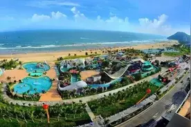 期待！阳光、海浪、沙滩　明年相约梅山，踩着细沙看蓝海图片