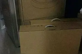 小米不光有笔记本，现在来了扫地机图片