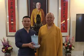 万钧堂“莲花如意盏”被弘法寺永久收藏图片