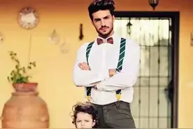 看别人家的老爸与儿子穿上亲子装后，画面帅到你简直不敢直视！图片