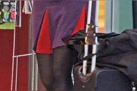 时尚街拍：香港航空 美女空姐服务员图片