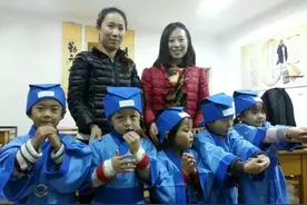 小夫子国学馆的特色《弟子规》亲子班图片