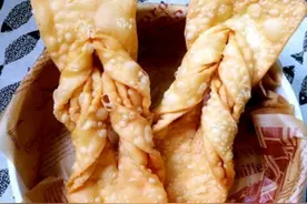 排叉，用压面机压出来的面炸的排叉会更脆图片