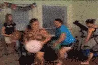 搞笑GIF：技不如人我忍了！技不如狗？图片