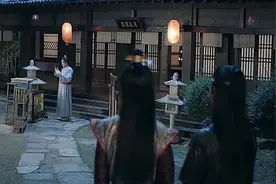 下人竟用法术召唤纸人帮忙干活，被男子看到后，下人吓坏啦视频封面