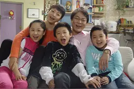 宋丹丹杨紫张一山互动勾回忆暖人心图片
