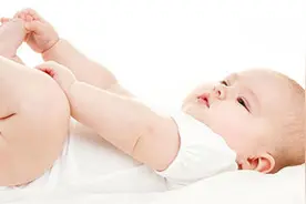 宝宝浑身“脱皮”怎么办？图片