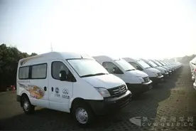 百公里油耗4.83L 上汽大通2016年“节油王”诞生图片