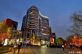 静下来的三里屯 原来可以这么美图片