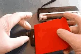 如何自己修复手机碎屏？图片