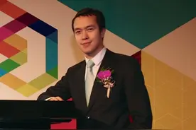 《微微一笑》杨洋版肖奈的原型被曝光 这样的大神郑爽还爱不爱图片