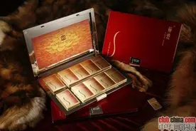 男人看过来:你吸的第一根烟是什么品牌，满满的都是情怀图片