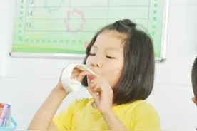 开学首日表情包图片