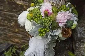 手捧花的种类和花语图片