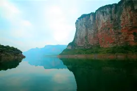 向黔看之《乌江沿线的那道风景线》图片