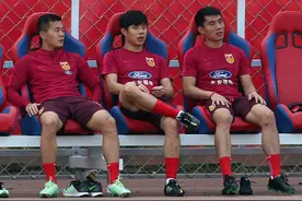 当我对高洪波说加油的时候，他在说什么？图片