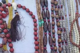 天价文玩，竟然上了地摊，你造吗？图片