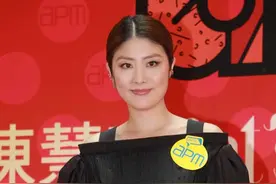 陈慧琳为演唱会DVD举办签名会 向舒淇送祝福真不知道他们相恋图片