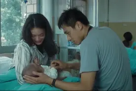 舒淇在电影中已经体会了当妈妈的滋味，你知道孩子爸爸是谁吗？视频封面
