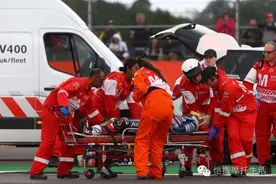 MotoGP英国站战报：铃木一骑绝尘，“罗马”火拼再现图片