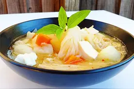 豆腐魔芋丝大酱汤图片