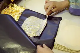 民间手艺：金箔——锻金为片，贵气无减图片