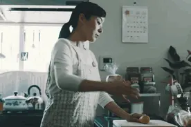 日本魔性广告，看完只想要一把刀！图片