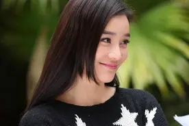 我家水管坏了时修理工敲错门 一年后他说的一番话让我心痛又感动图片