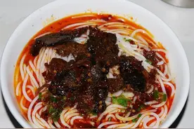 湖南长沙周边的人为什么喜欢吃粉？又为什么喜欢吃辣？图片