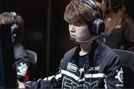 下路王者Deft 这一次为自己的梦想而战斗图片