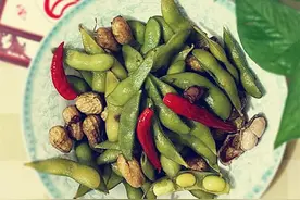 花毛一体霸占烧烤摊，关于毛豆美食，你应该知道更多图片