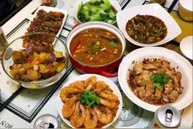 单身护士姐姐的幸福生活 健康活力的美食晚餐图片