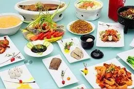 看看乾隆皇帝怎么给他老娘的寿宴起菜名图片