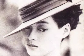 曾是天龙八部中的阿朱，被亚视雪藏后境遇惨淡，今流落街头卖保险图片