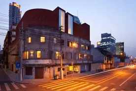 旧厂房，破仓库，摇身一变却成最美酒店！图片