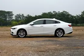 雪佛兰迈锐宝xl2016款2.5L自动瑞尊版评测图片