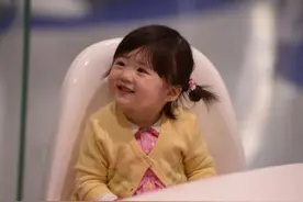 《辣妈正传》与孙俪合作的小满满，三年过去了，现在她长这样。图片