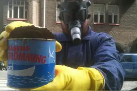 世界上最臭的食物“鲱鱼罐头”，吃完之后呕吐不止图片