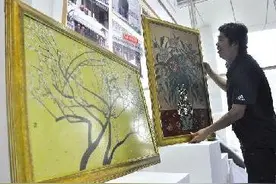 省文博会|   张新宇：精品漆画 千年不褪色图片