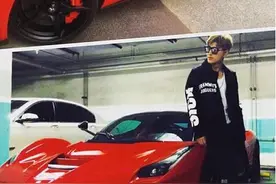 贾乃亮到底有多少豪车？仅法拉利就有两台图片