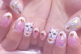 创意主题美甲作品，软萌软萌的图片
